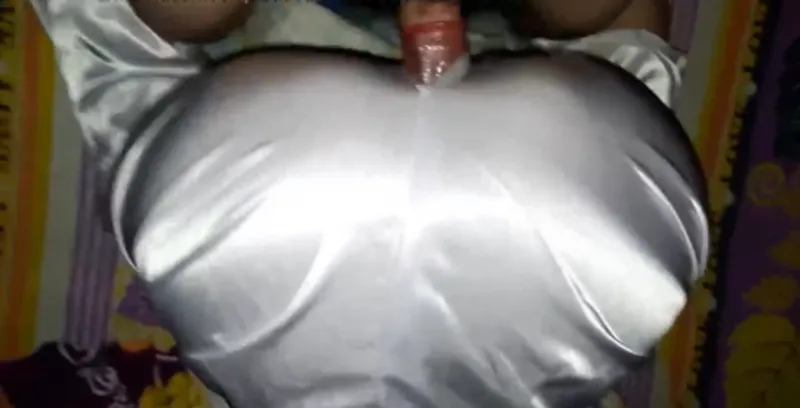 Cô gái việt mông to phang cực phê